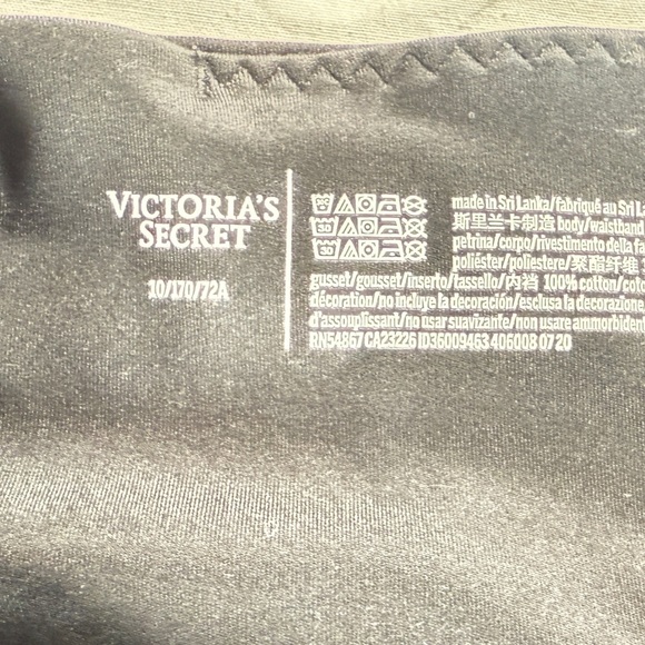 Victoria's Secret Black Leggings with side pockets. NWOT. Sz 10 - Picture 5 of 5